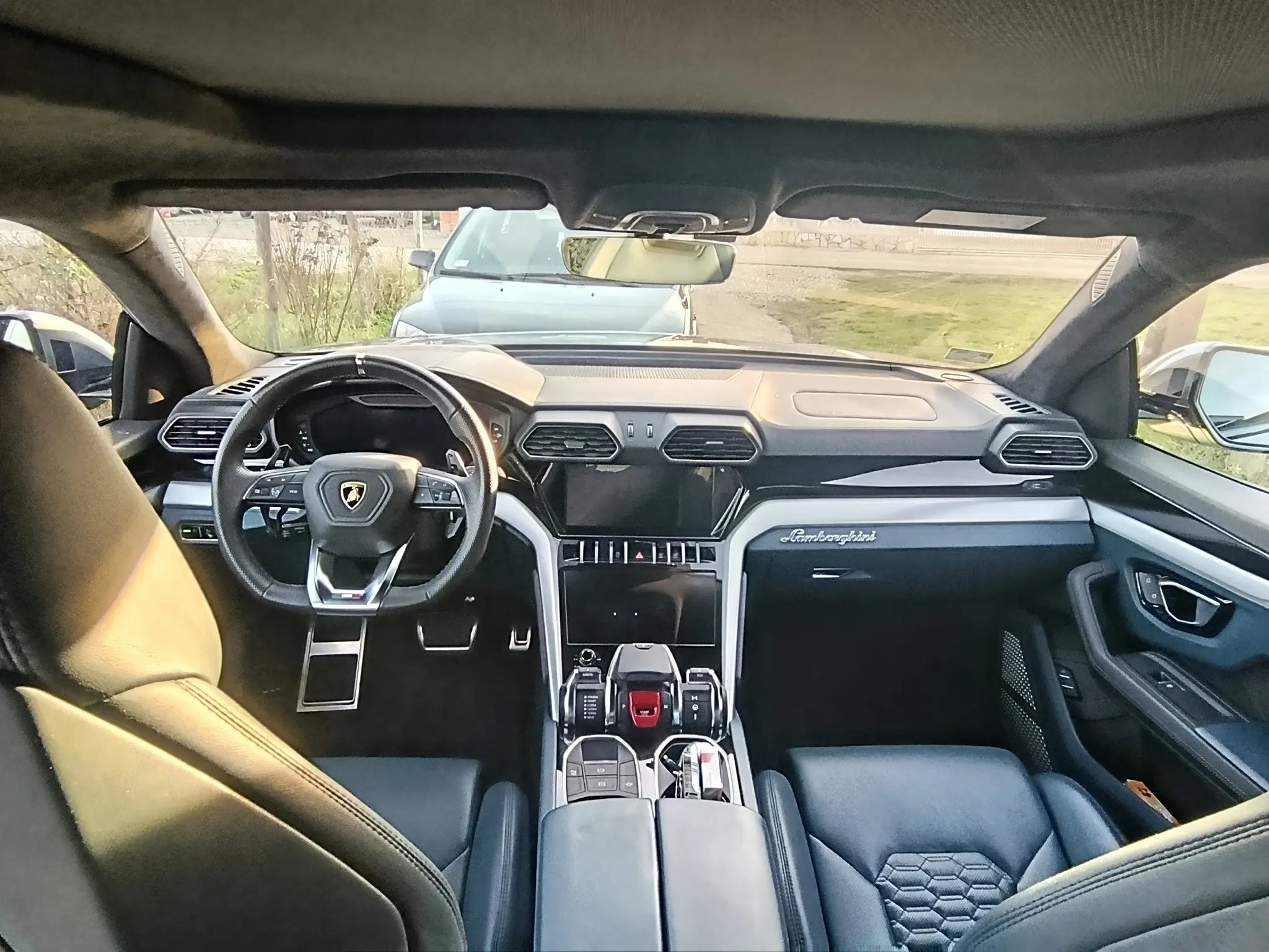 Lamborghini - Vrhunski tretman enterijera